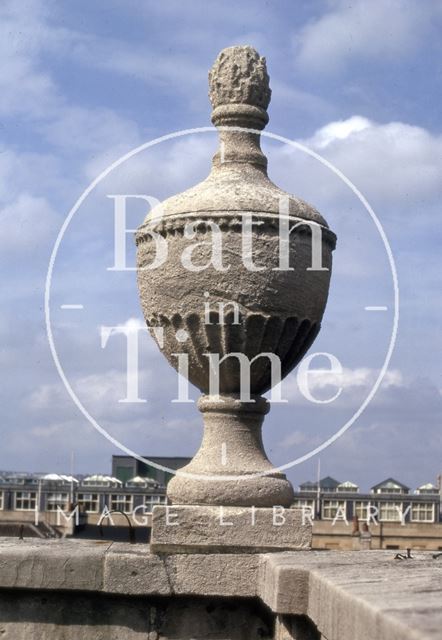 Urns on parapet, Guildhall, High Street, Bath 1970