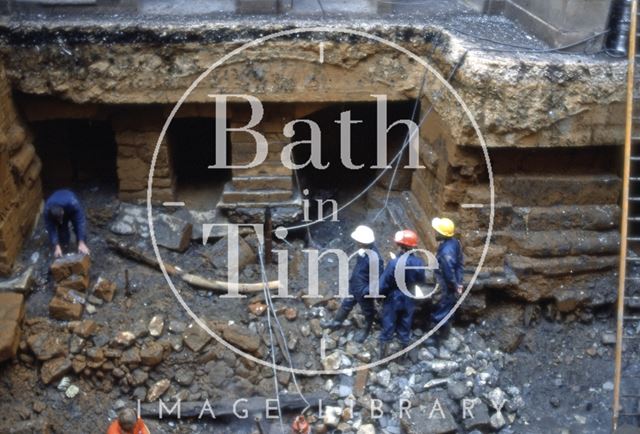 Excavations to Roman reservoir, King's Bath, Bath 1980