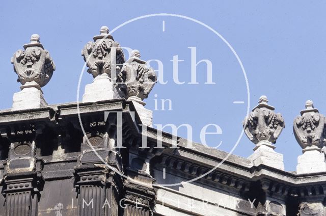 Vases on parapet, York Street, Bath 1970